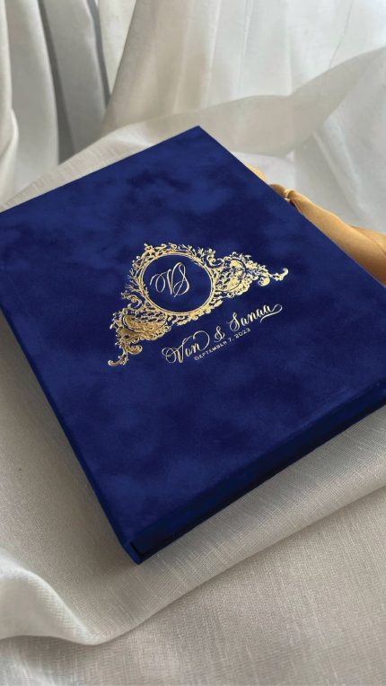 Pinkish Mehroon Names Foiled Printed Envelope with Arch Shape Floral Inner